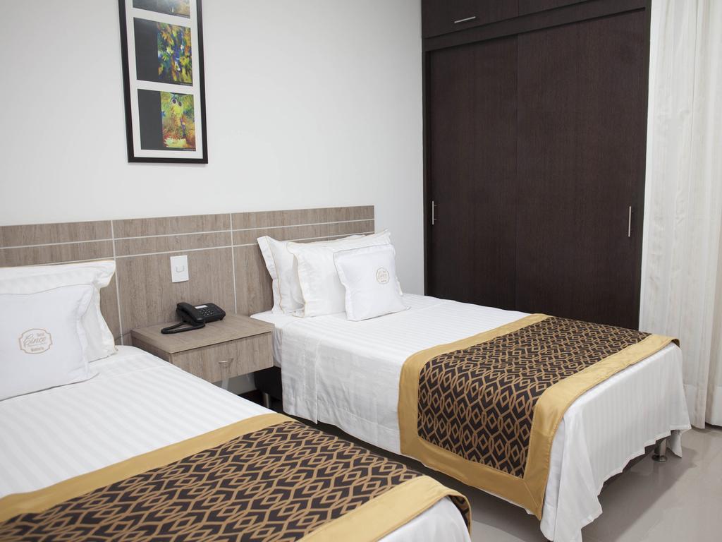 Hotel Cinco Montería 客房 照片