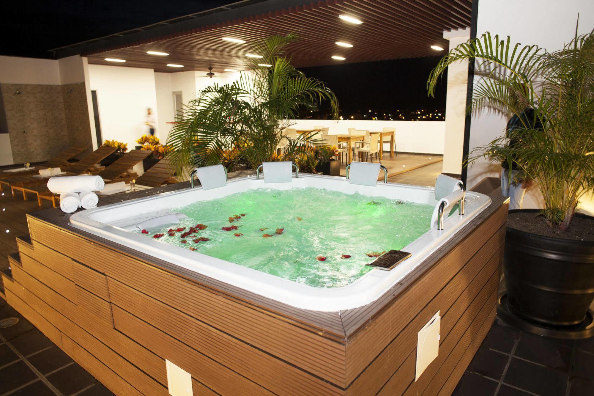 Hotel Cinco Montería 外观 照片